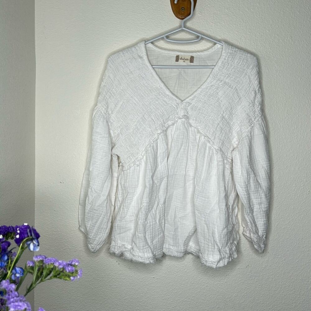 ALTAR’D STATE white gauze 100% cotton flowy top raw hem size XS
